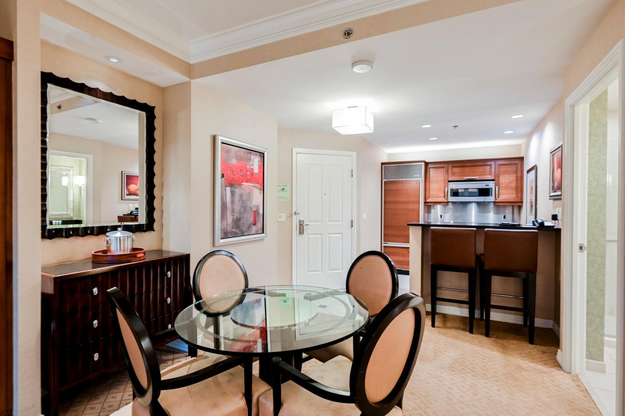 Stripviewsuites At Signature Лас Вегас Стая снимка